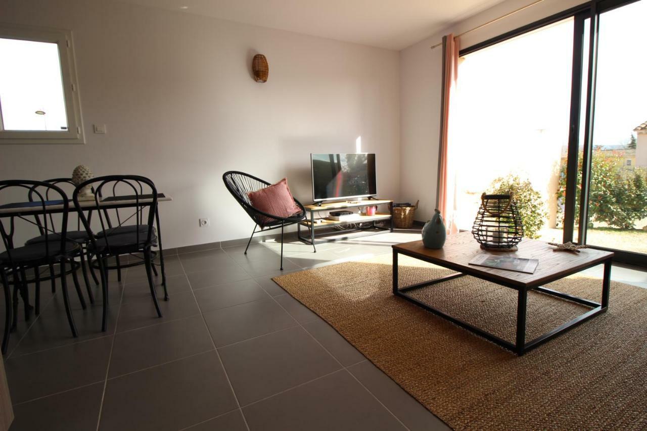 Le Clos De La Montagnette - Maison Avec Parking Et Jardin Villa L'Isle-sur-la-Sorgue Luaran gambar